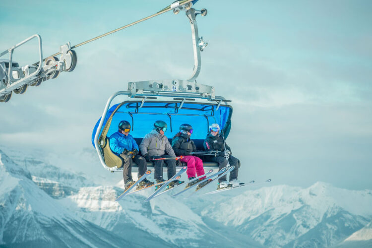 FINDING BELONGING ON SNOW: HOW SKIING AND SKI INSTRUCTION BUILD COMMUNITY